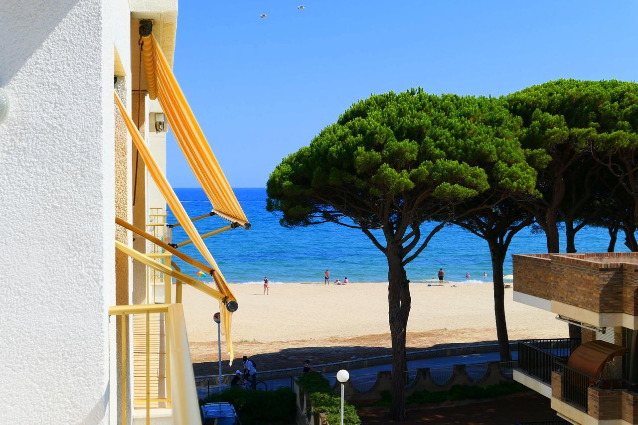 Rentalmar Playmar 캠브릴스 외부 사진